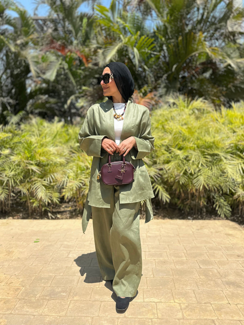 Pure linen set in olive