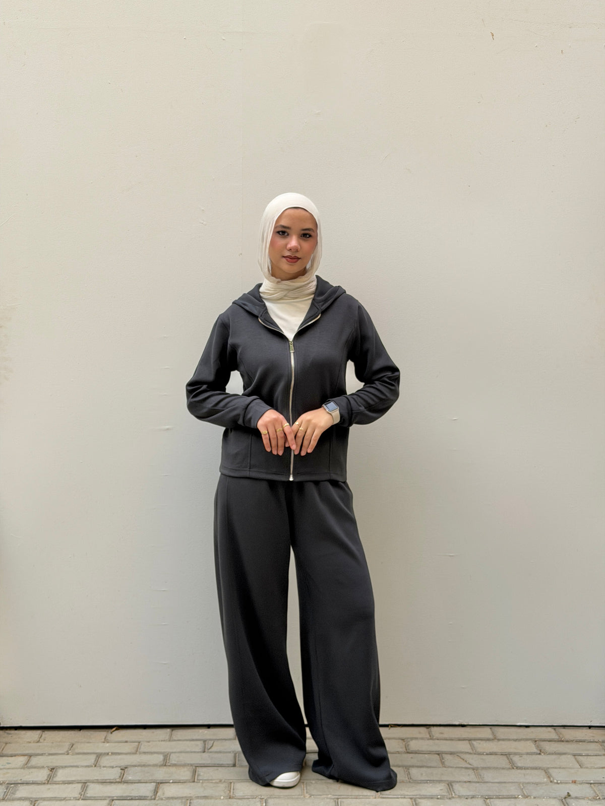 Comfy set in charcoal grey