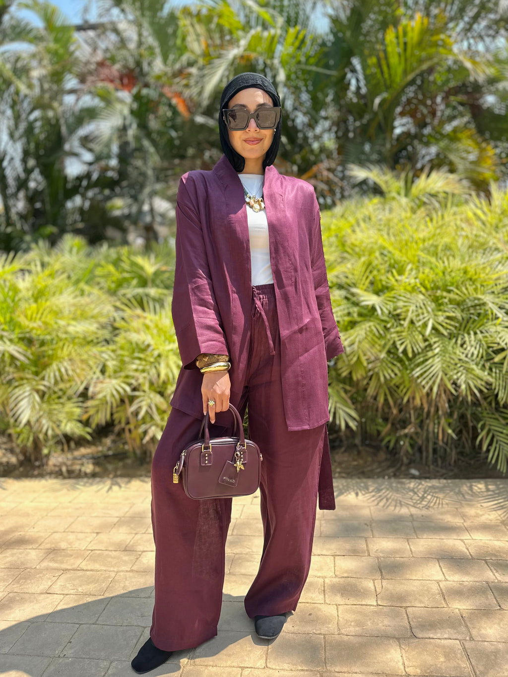 Pure linen set in burgundy
