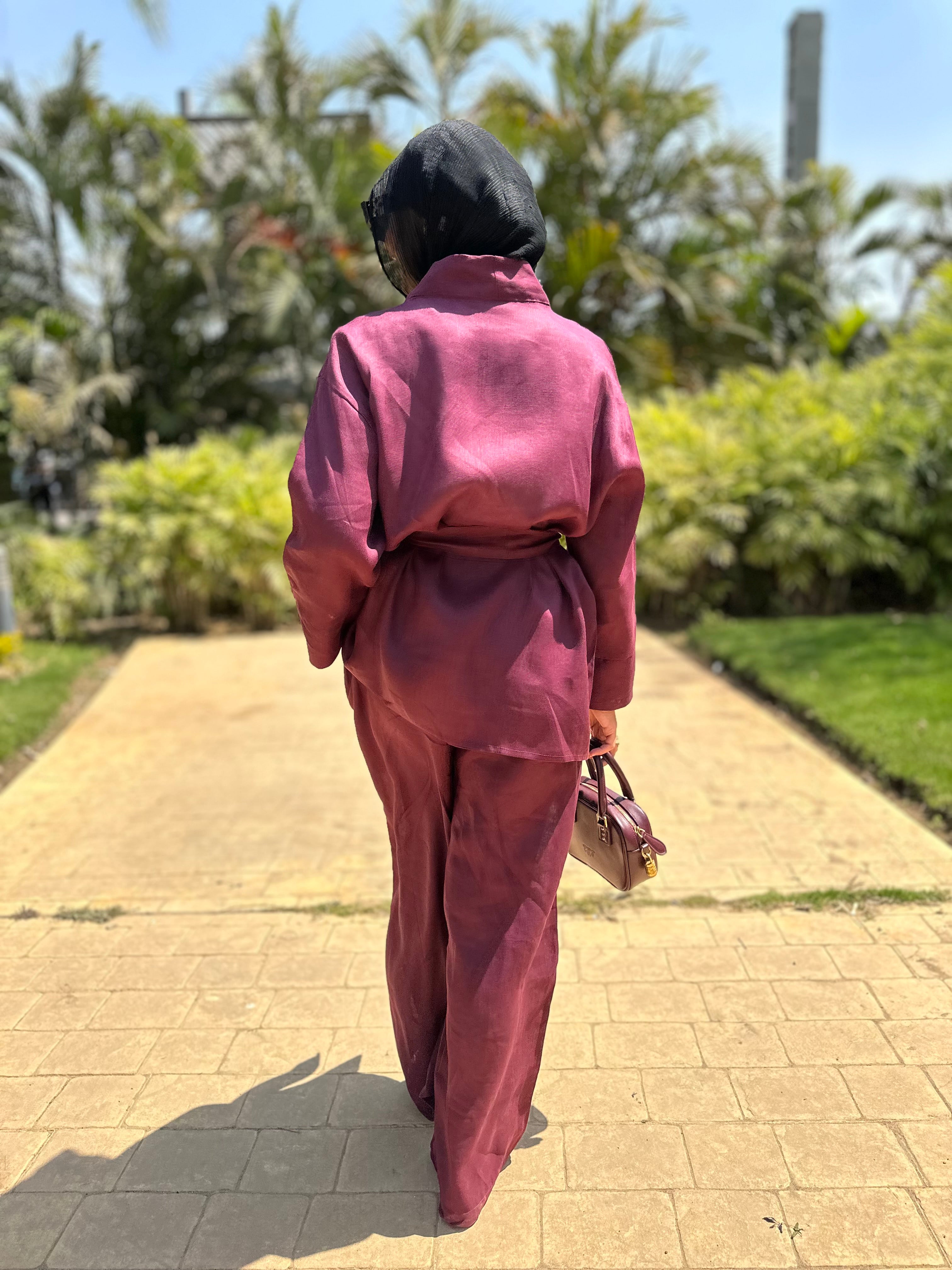 Pure linen set in burgundy