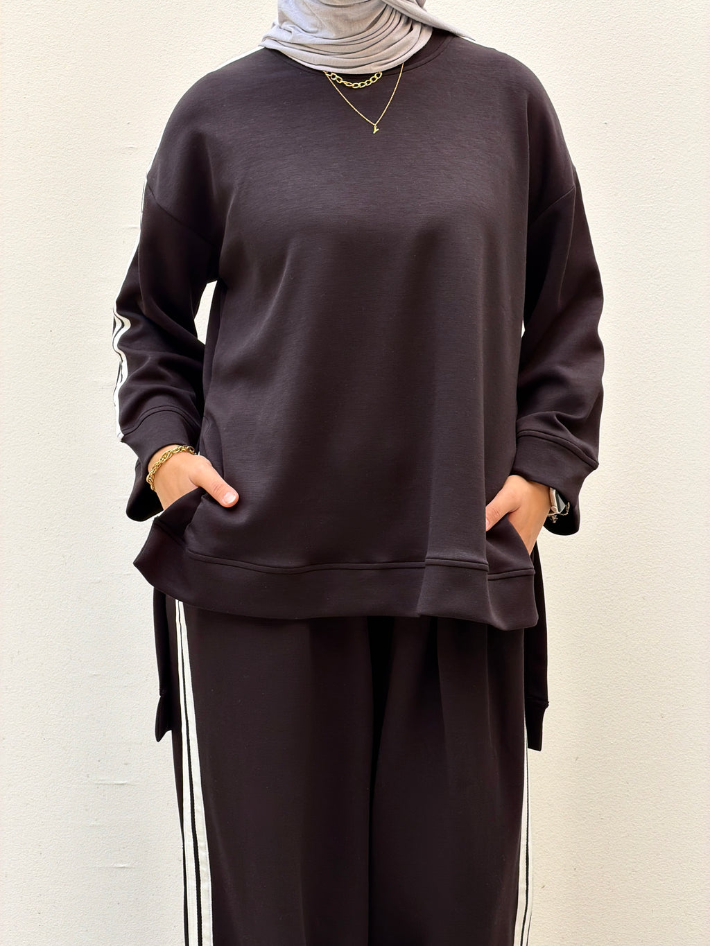 Double line set black
