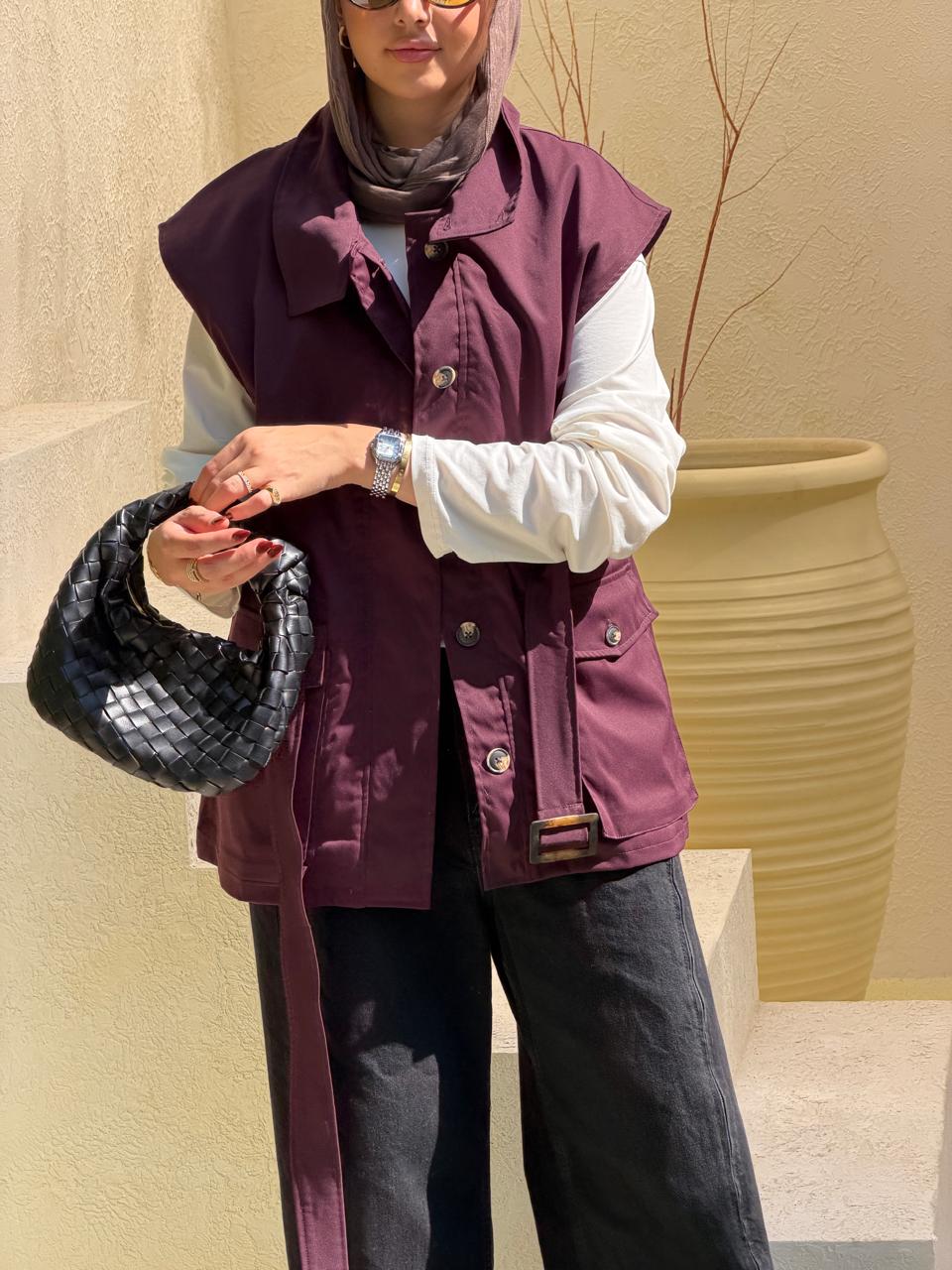 Belted Collar Vest in burgundy