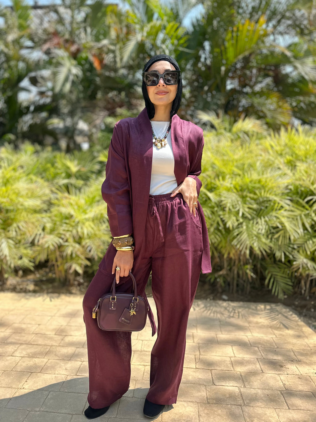 Pure linen set in burgundy