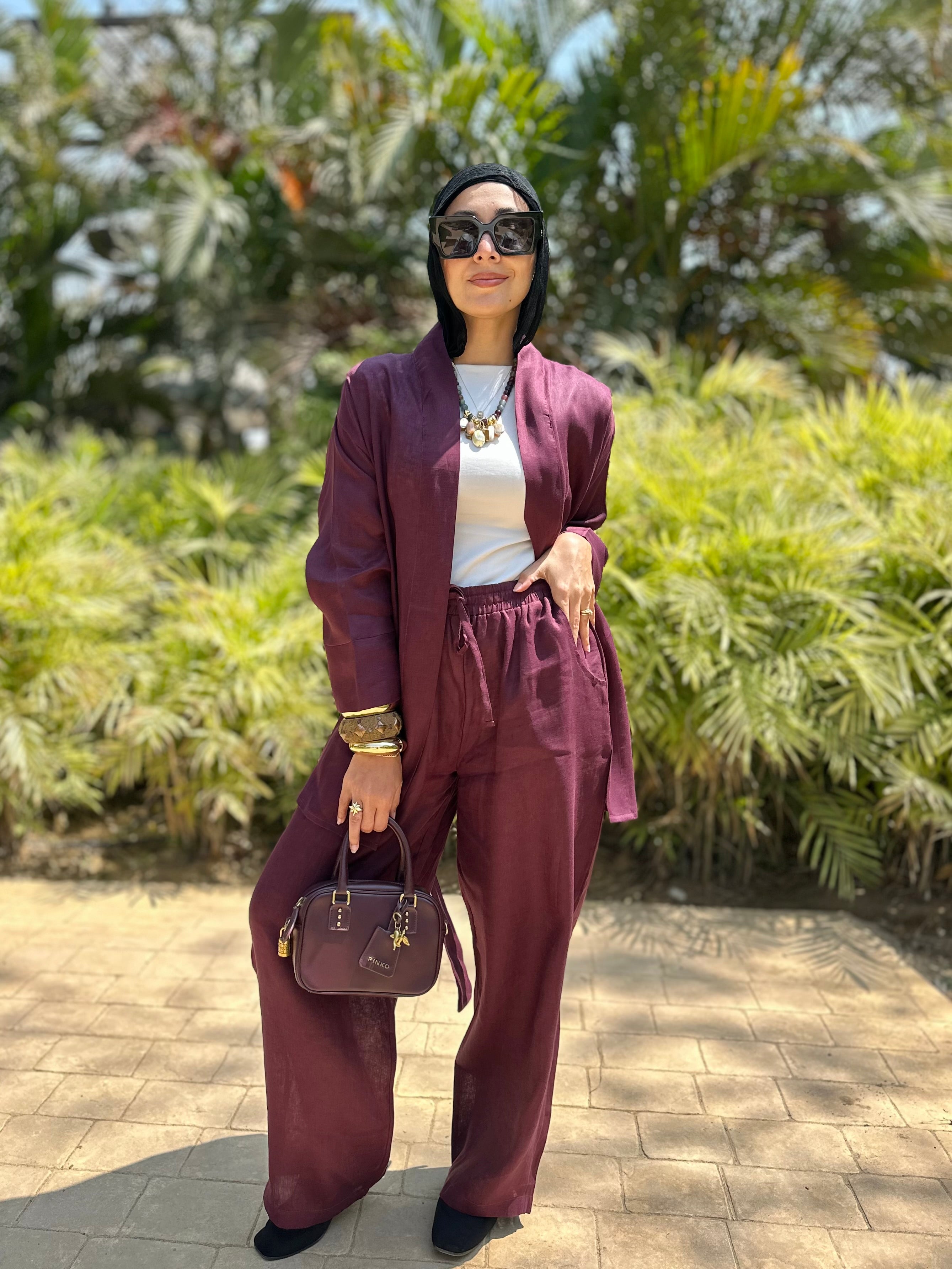 Pure linen set in burgundy