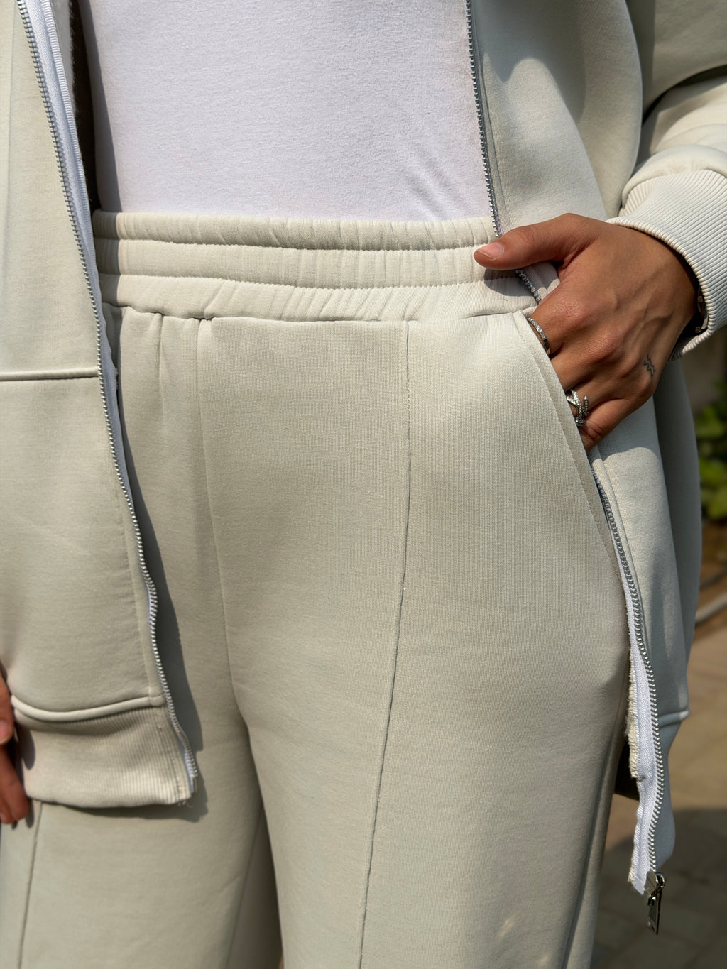 Everyday Tracksuit Silver Cloud