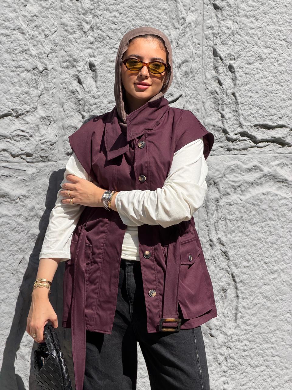 Belted Collar Vest in burgundy