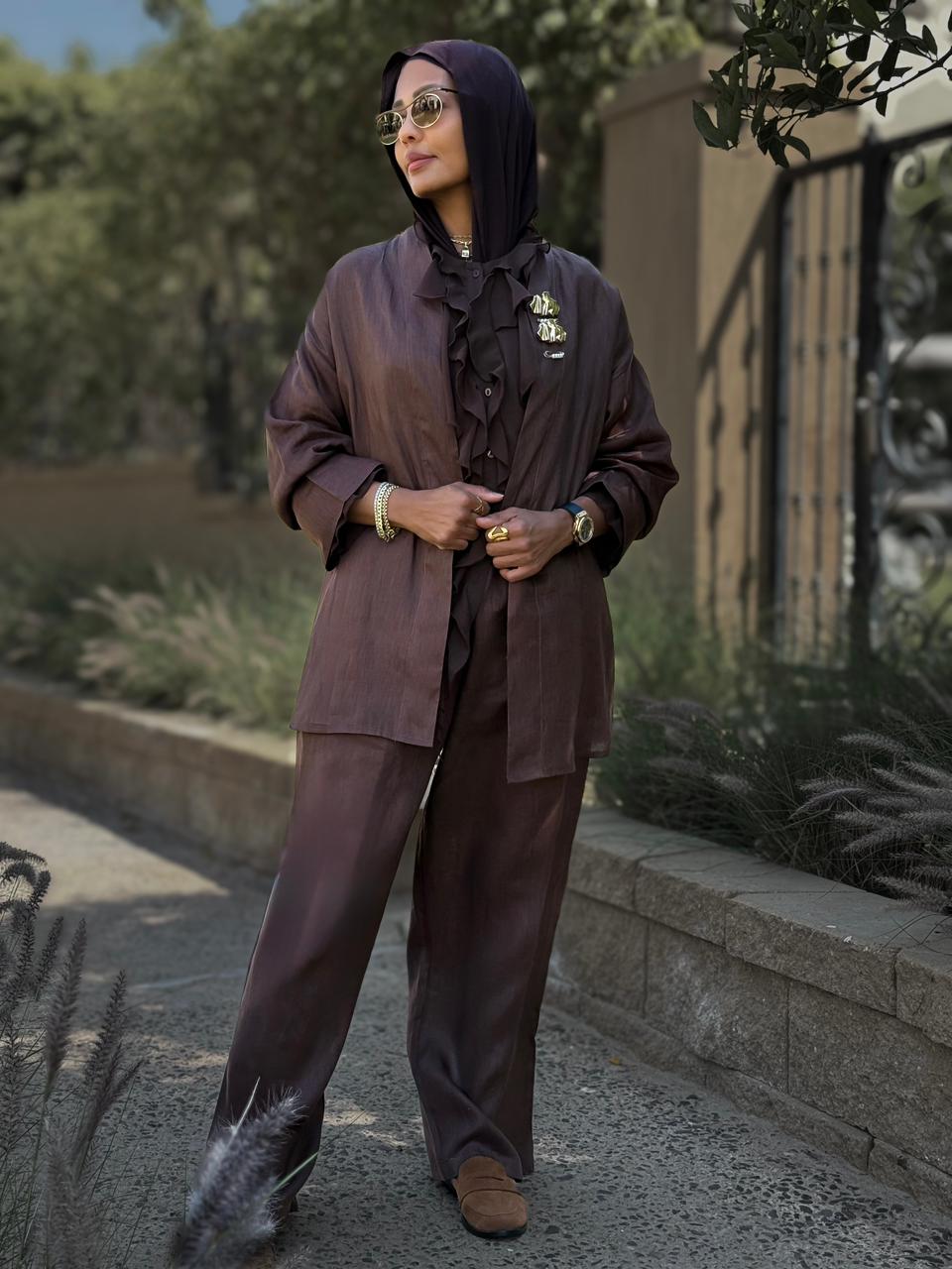 Pure linen set in chocolate brown